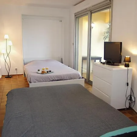 Studio, Les Foulquines, Lejlighed *