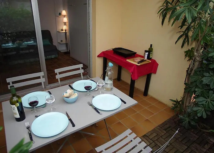Studio, Les Foulquines, Apartment *